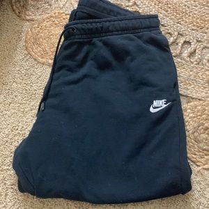 Nike joggers. Black. Size 1x.